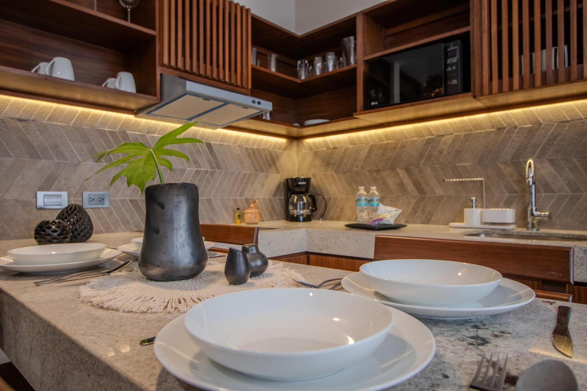 2 Bedroom Plunge Pool Ac Wifi *